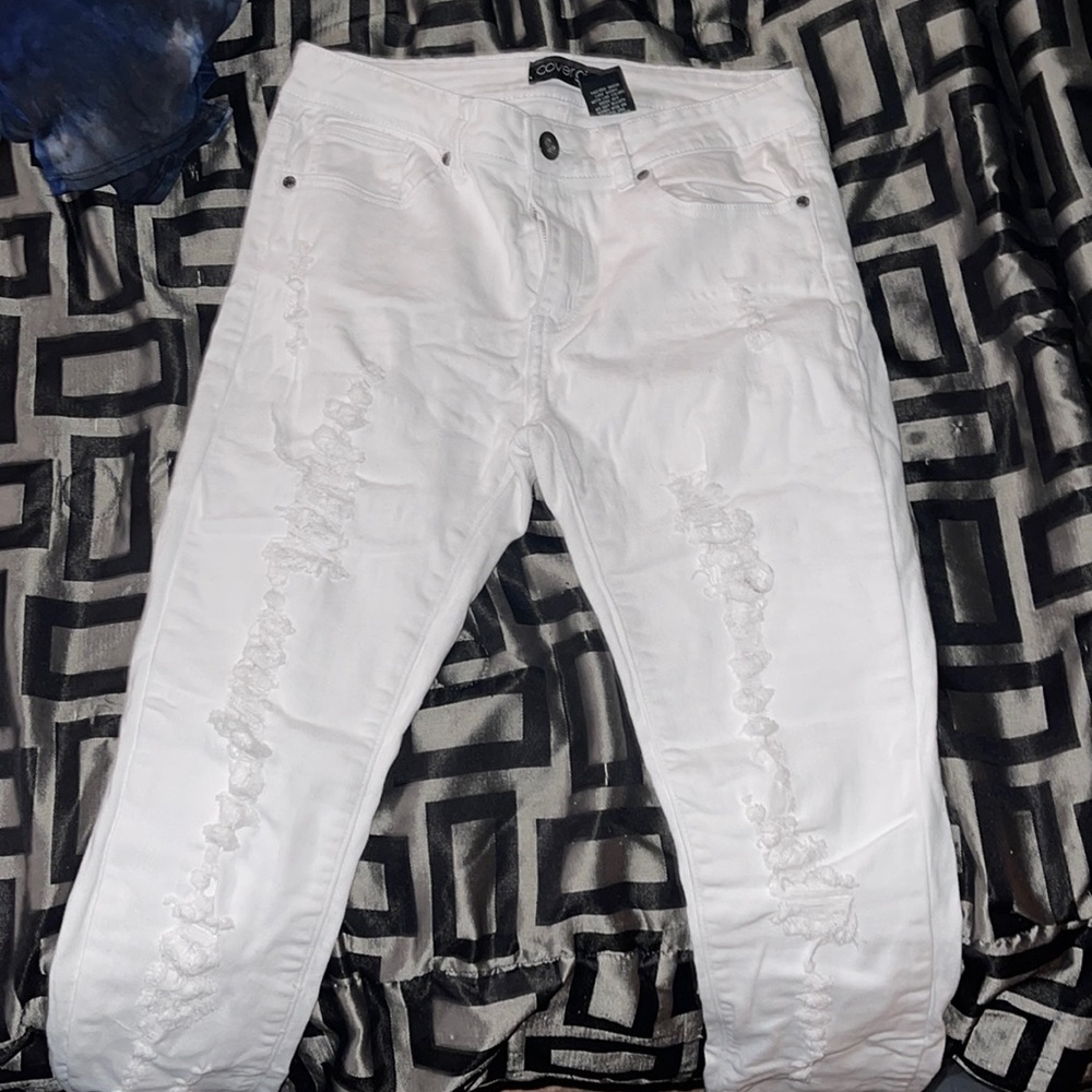 Size 11/12 cover girl whit jeans with rips